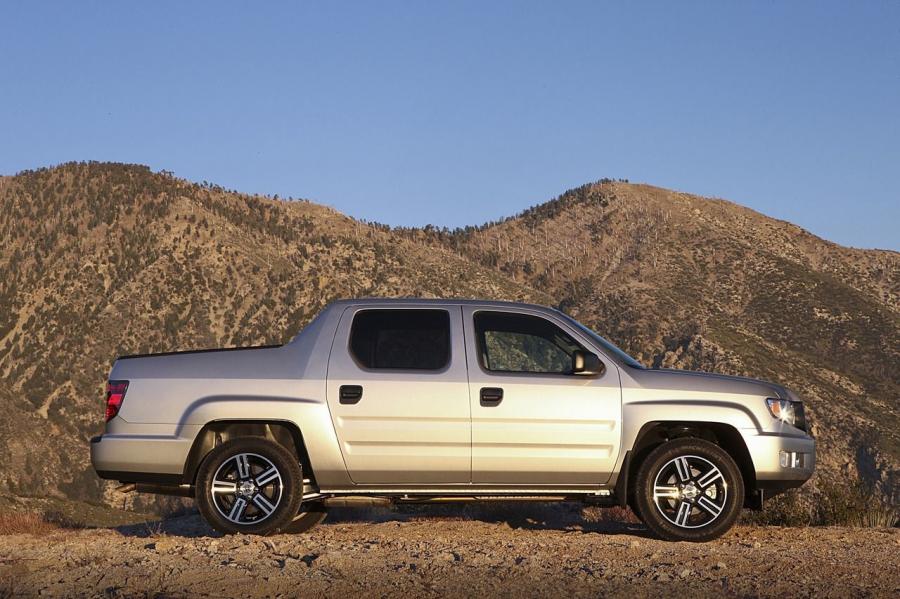  Honda Ridgeline Sport 2012 года  (фото 45 из 87)